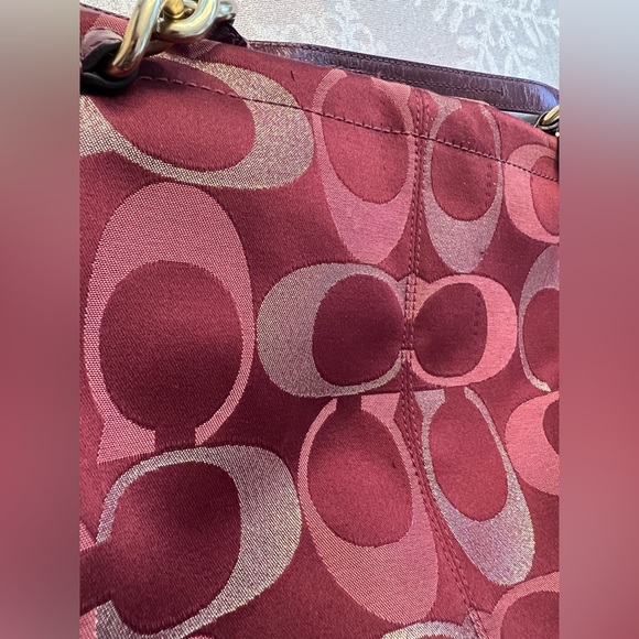 Coach Brooke red and gold shoulder bag - Picture 14 of 14